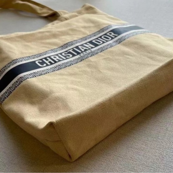 Christian Dior Dioriviera Tote VIP Parfum NWT - Picture 4 of 10